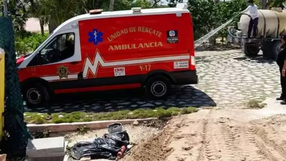 José Manuel González Castillo de 40 años de edad, laboraba en una obra en construcción que se ubica a la vera de la carretera Telchac Puerto - Progreso José Manuel González Castillo de 40 años de edad, laboraba en una obra en construcción que se ubica a la vera de la carretera Telchac Puerto - Progreso