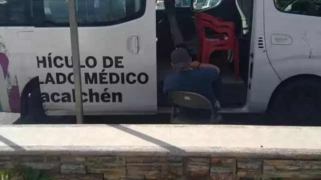 Se quejan habitantes de mal uso de ambulancias