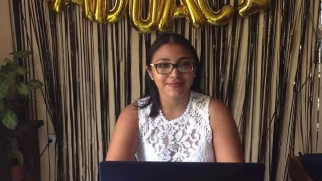 Diaydre Guadalupe trabajó y estudio para lograr su objetivo