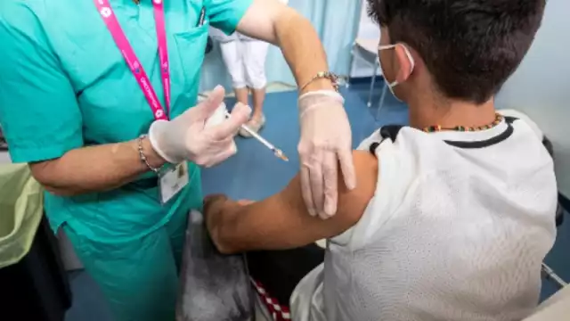 Las dosis que se estarán aplicando en esta nueva etapa de vacunación pertenecen a la farmacéutica Pfizer.