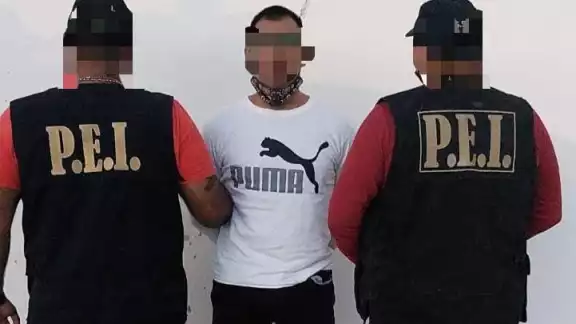 La Policía Estatal de Investigación lo localizó y detuvo La Policía Estatal de Investigación lo localizó y detuvo