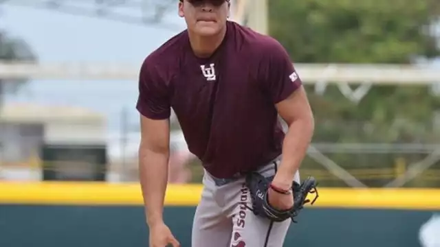 El joven lanzador nacido en Mazatlán, Sinaloa el 29 de agosto de 1998 será parte del staff de pitcheo