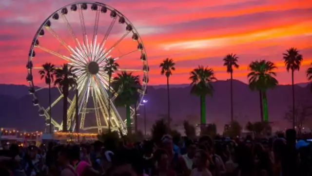 El festival se va celebrar durante dos fines de semanas seguidos, es decir, del 15 al 17 de abril y del 22 al 24 abril