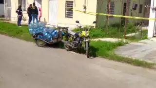 Al sitio arribaron especialistas y paramédicos del Grupo Rino, quienes confirmaron que la persona ya se encontraba sin vida