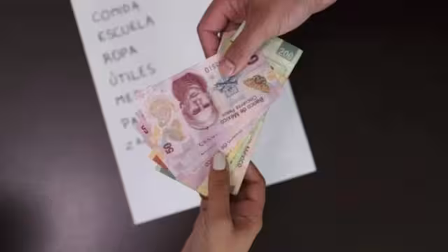 Además dedepositar una garantía económica, el acusado no podrá salir del estado por todo el tiempo que dure el proceso