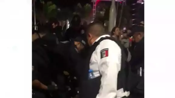 Festejo de Isla Mujeres se sale de control por exceso de venta de alcohol
