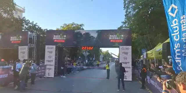 Oaxaqueño se convierte en el ganador del Marat'hon de Mérida 2026