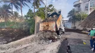 Señalan los pescadores, ahora hacen estas obras indebidas y que terminan ocasionando un impacto al entorno y a sus actividades.