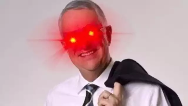 ¿Por qué Salinas Pliego se puso ojos láser en su foto de perfil?