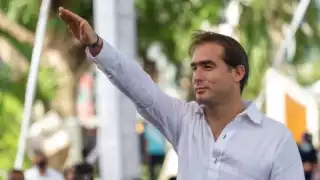 Castañón ocupó el puesto de Tesorero del Gobierno Municipal de Tulum en el periodo 2021-2024