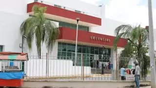 Denuncian presunta negligencia médica en Hospital de Especialidades de Campeche 'Dr. Javier Buenfil Osorio'