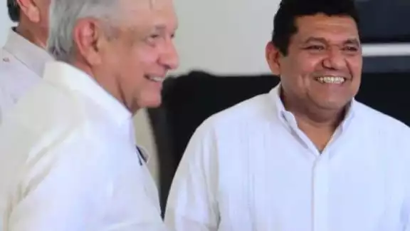 AMLO anuncia renuncia de Javier May, director de Fonatur AMLO anuncia renuncia de Javier May, director de Fonatur