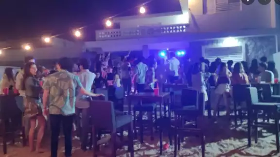 Autoridades estales y locales suspendieron una festejo con más de 300 invitados Autoridades estales y locales suspendieron una festejo con más de 300 invitados