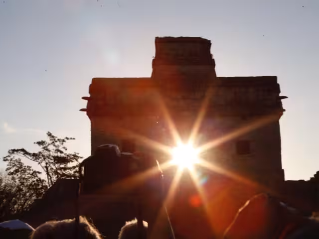 El Sol saldrá a las 5:17 horas y para la puesta del astro habrán transcurrido 13 horas y 25 minutos.