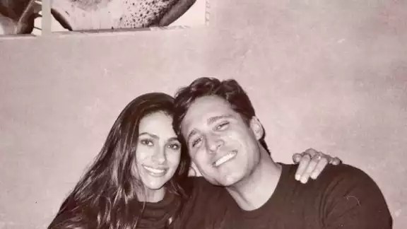 Diego Boneta se sinceró y habló sobre sus planes a futuro con la actriz Renata Notni Diego Boneta se sinceró y habló sobre sus planes a futuro con la actriz Renata Notni
