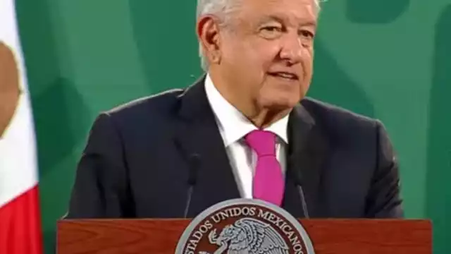 AMLO durante su conferencia de prensa