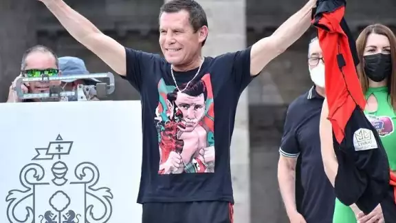 Julio César Chávez confesó su tragedia: estuvo a punto de morir Julio César Chávez confesó su tragedia: estuvo a punto de morir