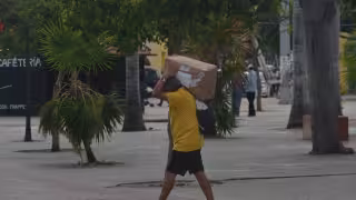 Alrededor de 250 mil trabajadores en Quintana Roo exceden las 48 horas laborales
