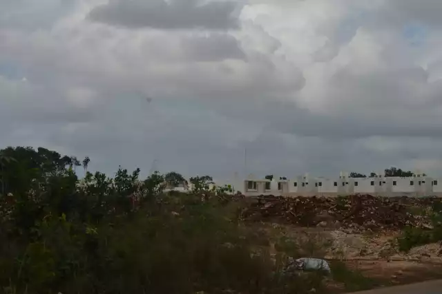 Experto en materia de vivienda aseguró que proyectos en la avenida Huayacán podrían ser congelados por saturación de servicios