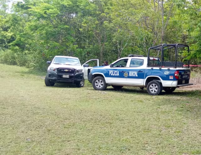 El cadáver habría sido abandonado en el sitio durante la madrugada