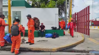 Rechazan petroleros carmelitas "raquítico aumento"