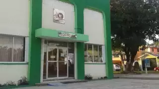 Vinculan a proceso a trabajadora del Registro Civil de Othón P. Blanco. Foto: Abraham Cohuó