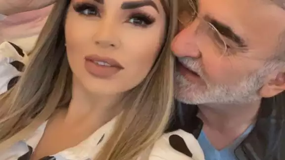 Por medio de sus redes sociales, Vicente Fernández Jr. revela cuando será su boda con su novia la "Kim Kardashian mexicana" Por medio de sus redes sociales, Vicente Fernández Jr. revela cuando será su boda con su novia la "Kim Kardashian mexicana"