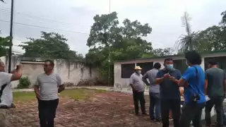 Los ejidatario dieron a conocer lo sucedido. Foto: Por Esto!