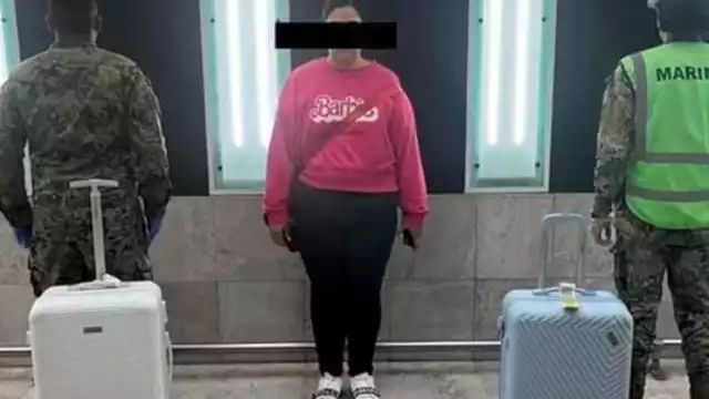 La mujer tenía una sudadera de Barbie con la que fue detenida 
