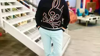 
Raúl Araiza causó polémica luego de que se viralizara un video en el que se observa al conductor paseando por las playas de Acapulco