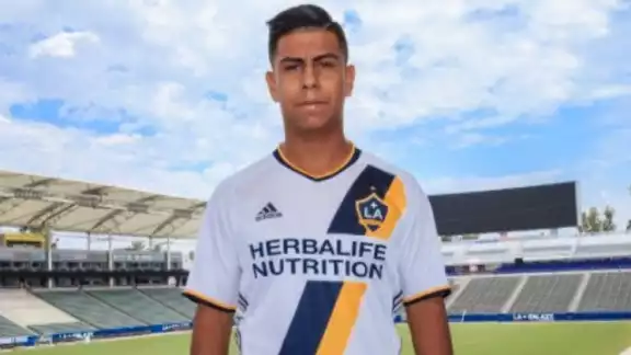 Efraín Álvarez no jugará el Preolímpico de Concacaf con Estados Unidos; podría ser convocado por México Efraín Álvarez no jugará el Preolímpico de Concacaf con Estados Unidos; podría ser convocado por México