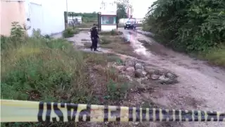 Al parecer se trata de un hombre quien fue privado de la vida cuyas causas aún se desconocen
