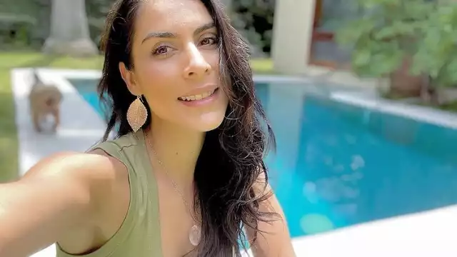 María León es una de las cantantes y bailarinas más queridas por el público, su trayectoria y talento son el complemento ideal para demostrar su belleza