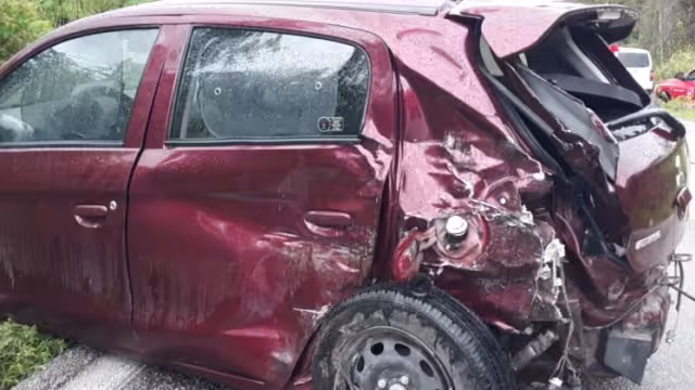 Al sitio acudieron elementos de la Guardia Nacional para hacerse cargo del accidente