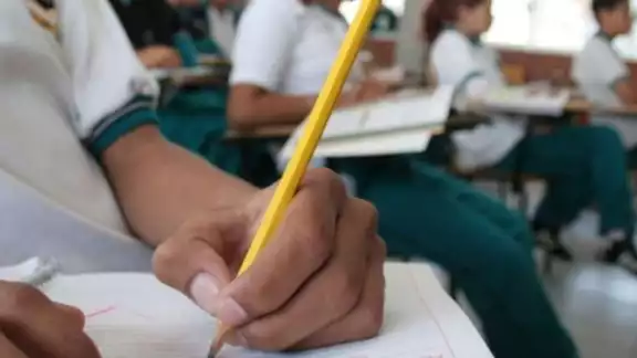 Estudiante de secundaria muere por caso de bullying Estudiante de secundaria muere por caso de bullying