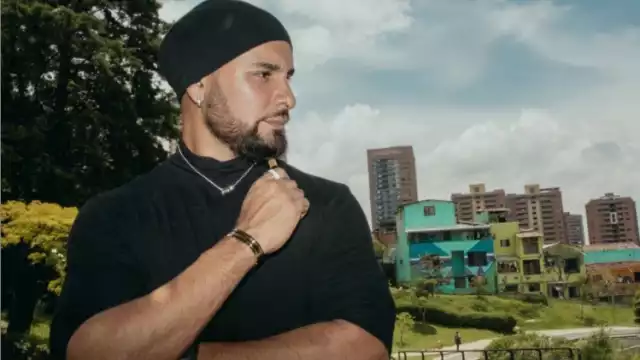 El conferencista se encuentra en el 'ojo del huracán'