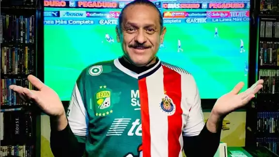 El comediante fue intervenido quirúrgicamente esta mañana, en un hospital de Guadalajara; el actor se encuentra consciente pero con algunos dolores El comediante fue intervenido quirúrgicamente esta mañana, en un hospital de Guadalajara; el actor se encuentra consciente pero con algunos dolores