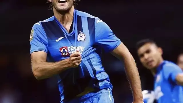 Santiago Giménez se ha convertido en referente del Cruz Azul y actualmente es el mejor delantero mexicano de la Liga MX