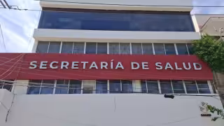 Embargarán cuentas a la Secretaría de Salud de Campeche; niega pago por casi 3 mdp a extrabajador
