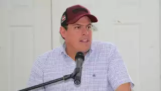 Acusan al alcalde de Tizimín, Adrián Quiroz, de negarse a pagar más de 1 mdp a seis excomisarios