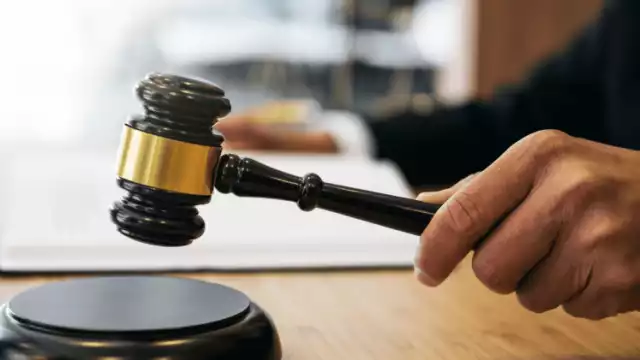 Profesor es sentenciado a ejecución por abuso sexual de alumnas de secundaria en China