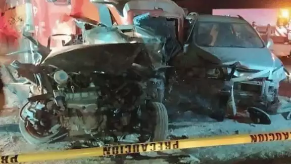 La carambola en la México-Querétaro ha cobrado la vida de 2 personas, pero las cifras podrían aumentar en las próximas horas La carambola en la México-Querétaro ha cobrado la vida de 2 personas, pero las cifras podrían aumentar en las próximas horas