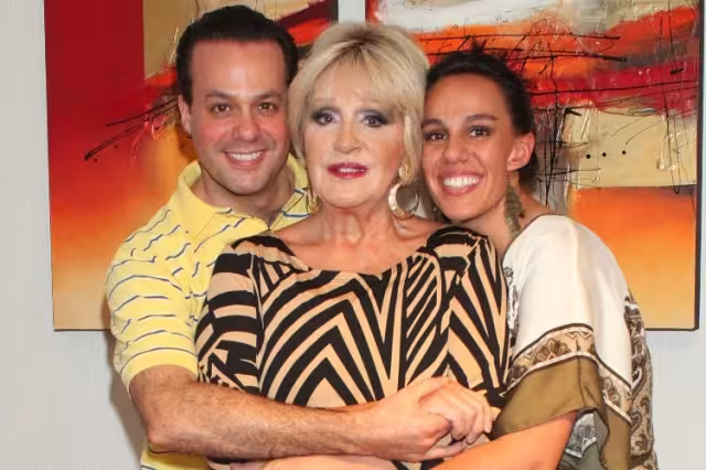 Anel Noreña es la dueña de todos los bienes de José José