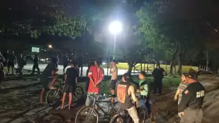 Un hombre lanzó disparos al aire para ahuyentar a un grupo de jóvenes en un parque de Umán