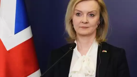 La ministra de Relaciones Exteriores obtuvo la victoria ante Rishi Sunak en las votaciones de los conservadores La ministra de Relaciones Exteriores obtuvo la victoria ante Rishi Sunak en las votaciones de los conservadores