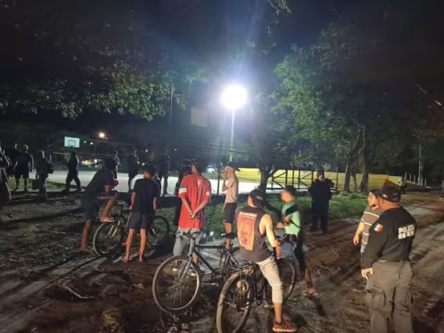 Un hombre lanzó disparos al aire para ahuyentar a un grupo de jóvenes en un parque de Umán