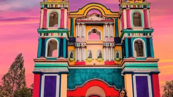 Iglesia del Señor de Tila, en Balancán, Tabasco. Iglesia del Señor de Tila, en Balancán, Tabasco.