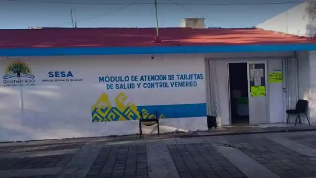 El mensaje con amenazas fue hallado en la puerta de acceso de la Jurisdicción Sanitaria en Playa del Carmen