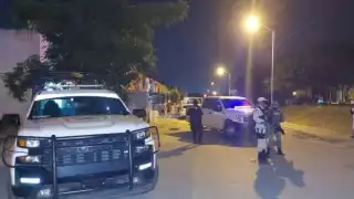 Detienen a dos personas tras cateo en busca de drogas en Piedra de Agua, Umán