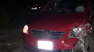 El auto quedó seriamente dañado